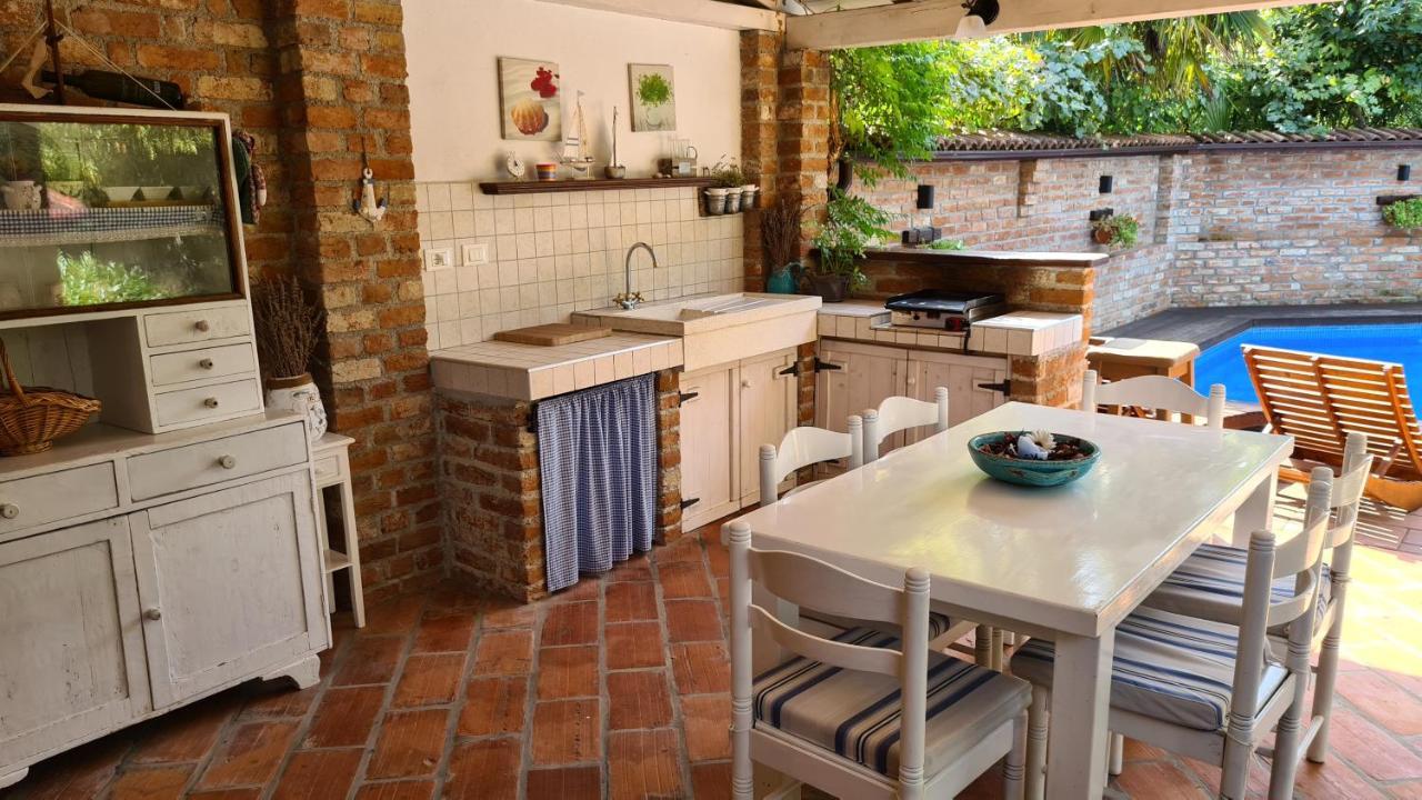 Villa Amalia Apartments Malinska Kültér fotó