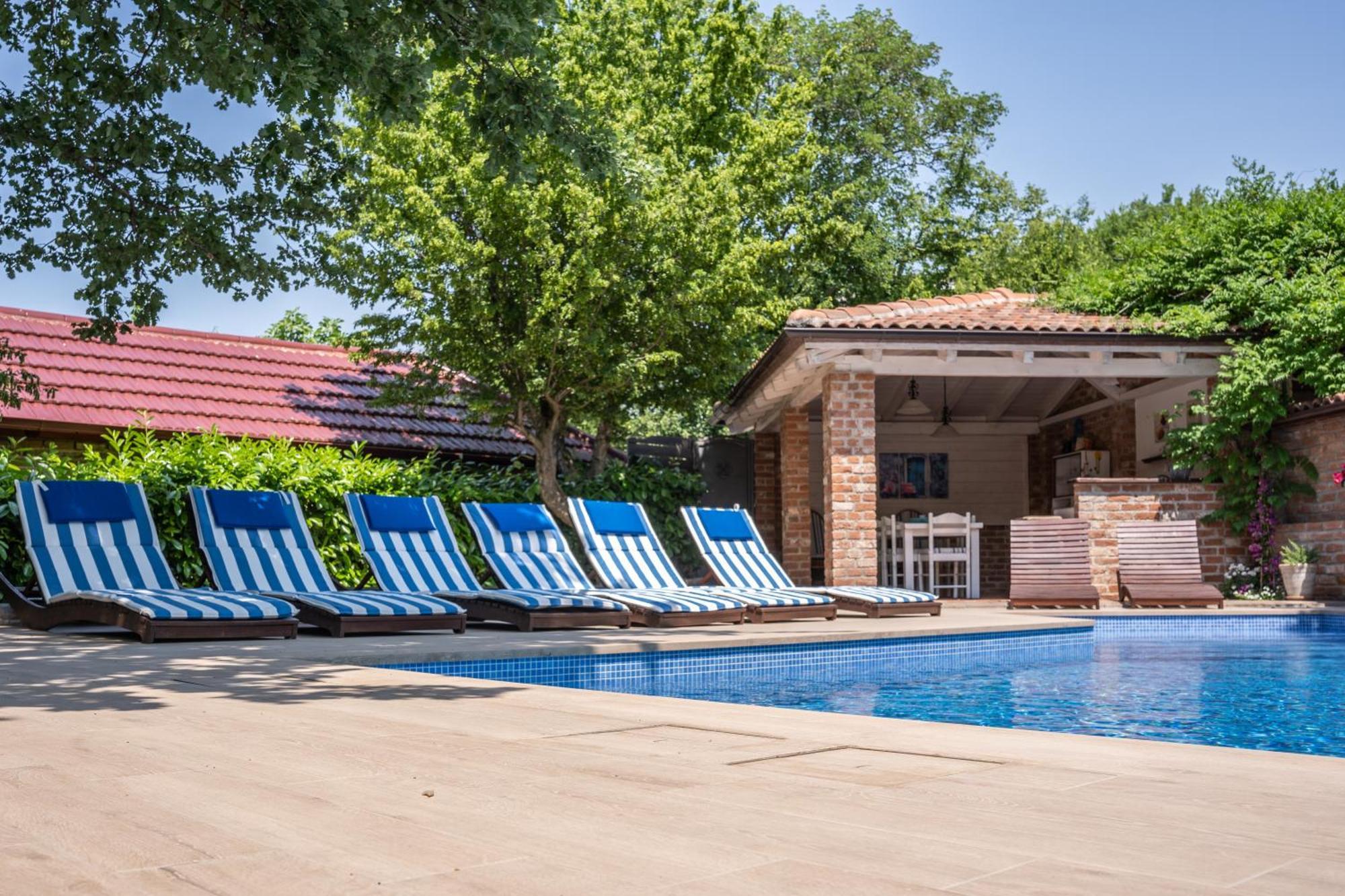 Villa Amalia Apartments Malinska Kültér fotó